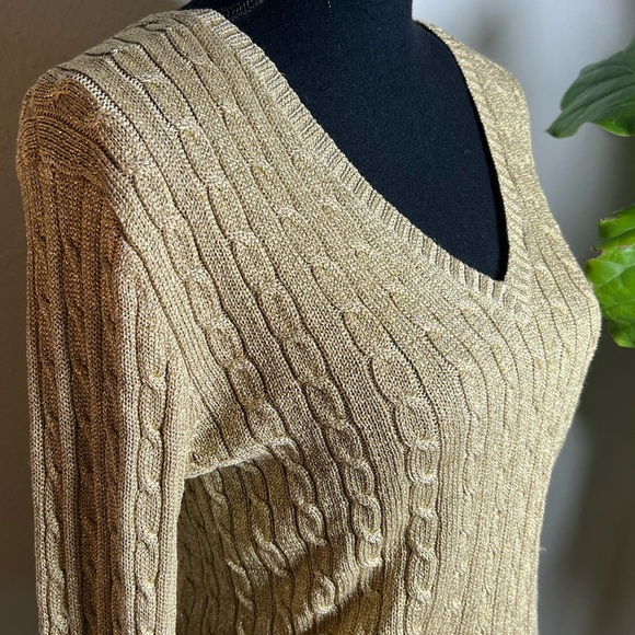 Ralph Lauren Women’s V-Neck Gold Metallic Cable Knit Silk Blend Sweater Large - Picture 15 of 15